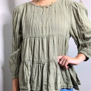 American Eagle Long Sleeve Top